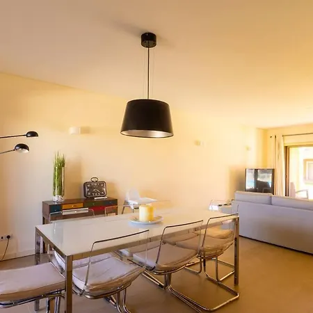 Poolside Paradise Townhouse, Apartment Luz de Tavira