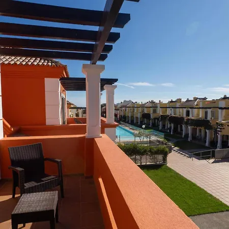 Apartment Poolside Paradise Townhouse,