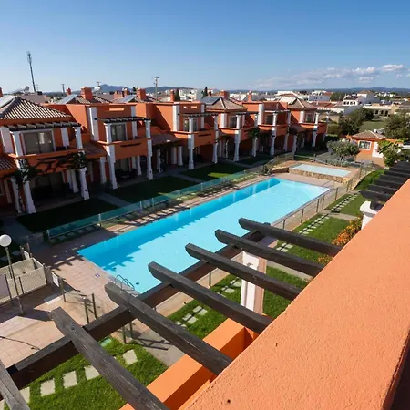 Poolside Paradise Townhouse, *