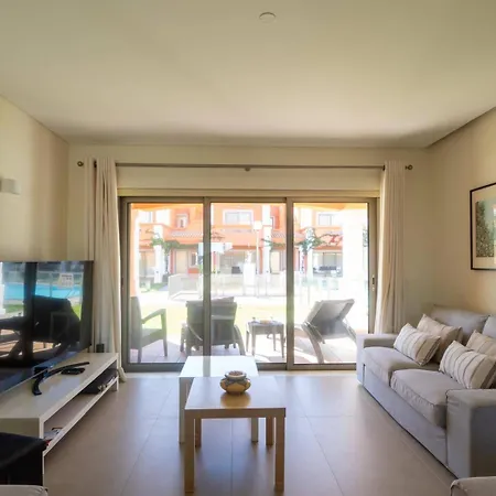 Poolside Paradise Townhouse, Luz de Tavira