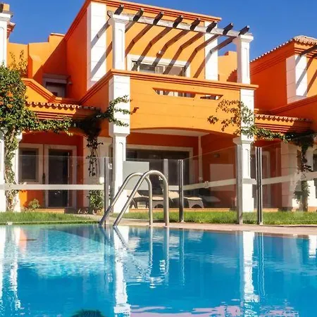 Apartmán Poolside Paradise Townhouse,