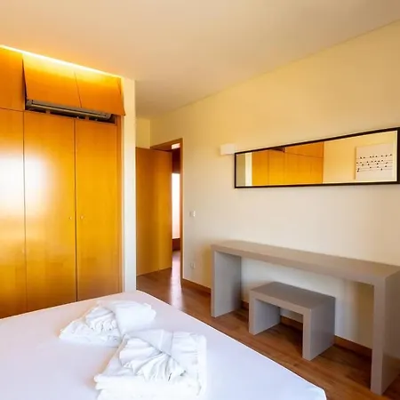 Poolside Paradise Townhouse, Apartmán Luz de Tavira