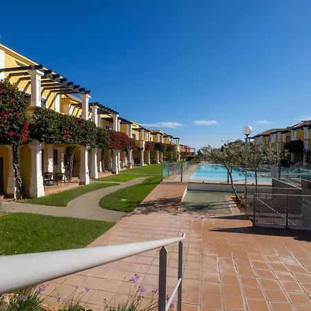 Poolside Paradise Townhouse, *