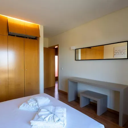 Poolside Paradise Townhouse, Apartmán Luz de Tavira
